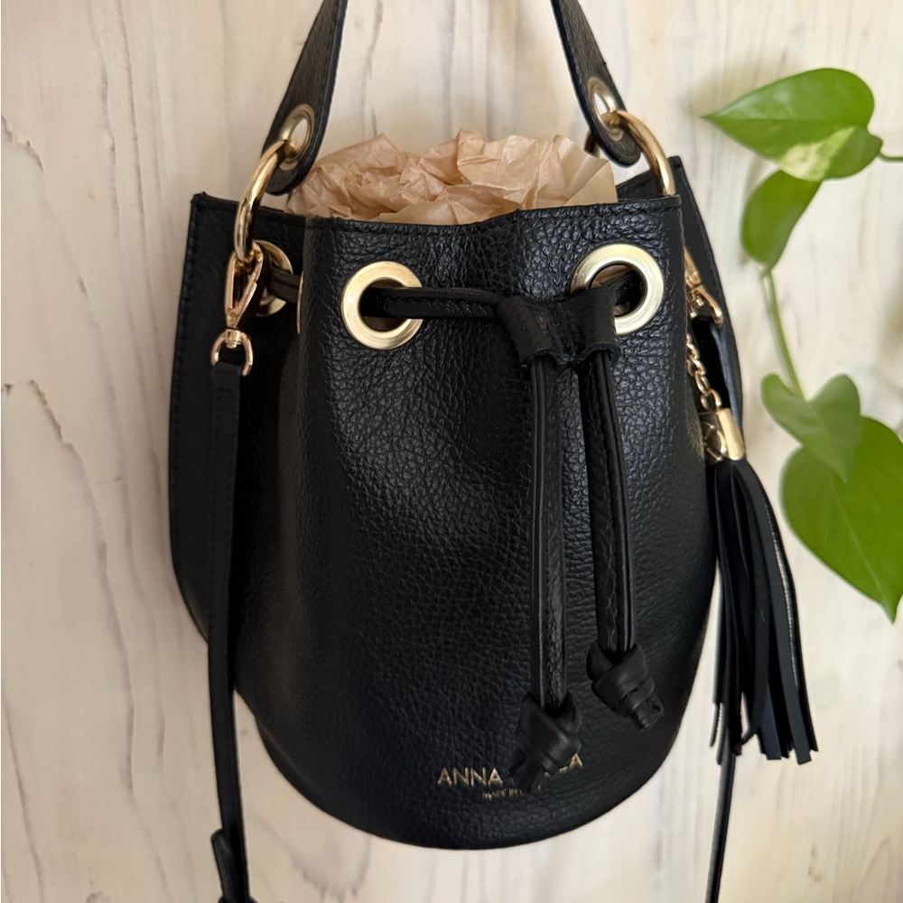 New without Tags (never used) Black Leather Satchel